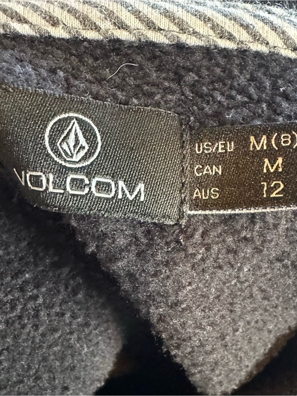 Volcom Black Pullover Hoodie Retro Stripe Logo Medium - Picture 5 of 5